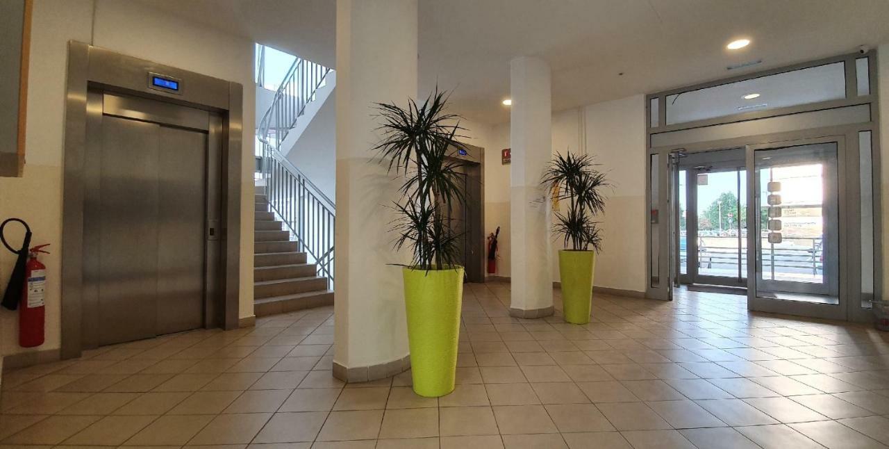 Royal Apartment Belvill Belgrado Exterior foto